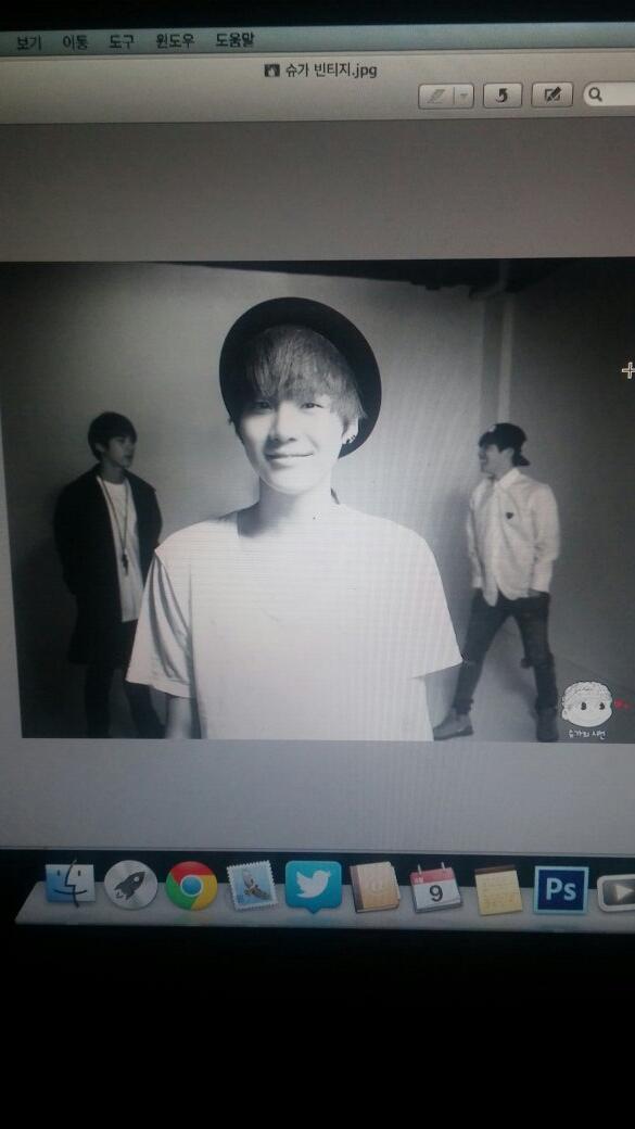 안녕하세여 슈간데여 요즘 사진이 너무 좋슙...♥