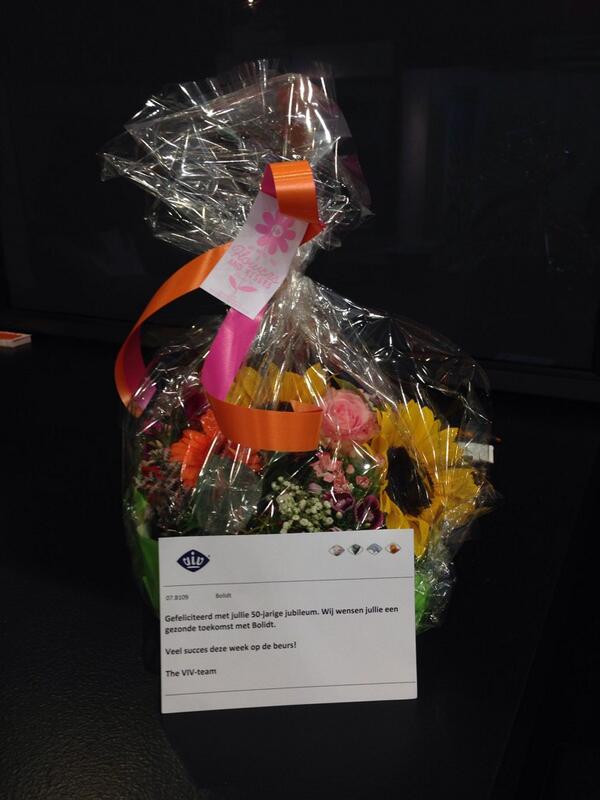 What a nice gesture of @VIVCorporate for the 50 year anniversary of <a href="/Bolidt/">Bolidt</a> !! Thanks! #VIVeur