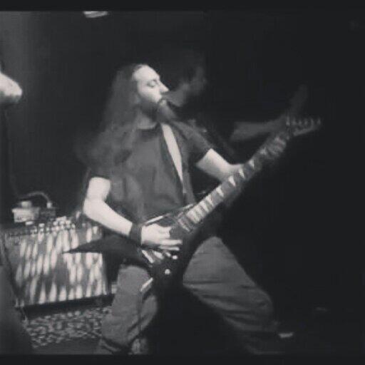 dying___breed's tweet photo. Live 18/05/2014 - Palermo, Sicily http://t.co/dqam9uCTOI