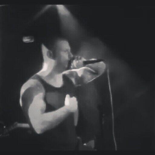 dying___breed's tweet photo. Live 18/05/2014 - Palermo, Sicily http://t.co/dqam9uCTOI