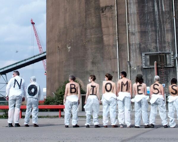 BioenergyAction's tweet image. Check out the @AvonBiomess No #Biomess action album! flickr.com/photos/1231752…