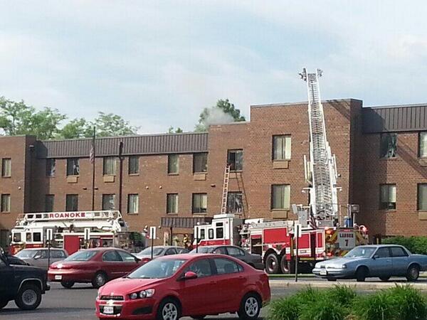 WDBJ7's tweet photo. A viewer sent us this photo of the Stratford Park Drive fire in #Roanoke. http://t.co/zOSqlOFprj http://t.co/OLqi6TbZ3y