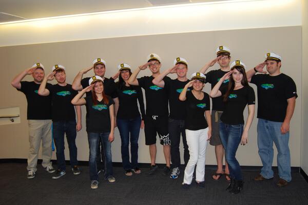 OrigamiKami's tweet image. Our game is now available in Japan! #gamedev #internationalGame #PSVita 
当社のゲームは日本でも利用可能になりました！