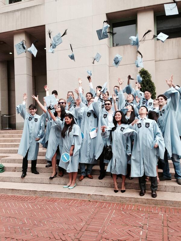 ColumbiaBizOSA's tweet photo. Sun shining and graduates smiling! Congratulations @Columbia_Biz Class of 2014! #whycbs http://t.co/pmWPyjSHYg