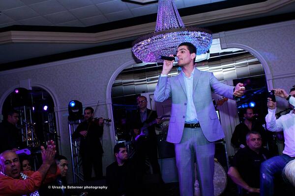 bouhayat's tweet photo. #محمد_عساف حفل شيكاغو http://t.co/sc2swEJTO5