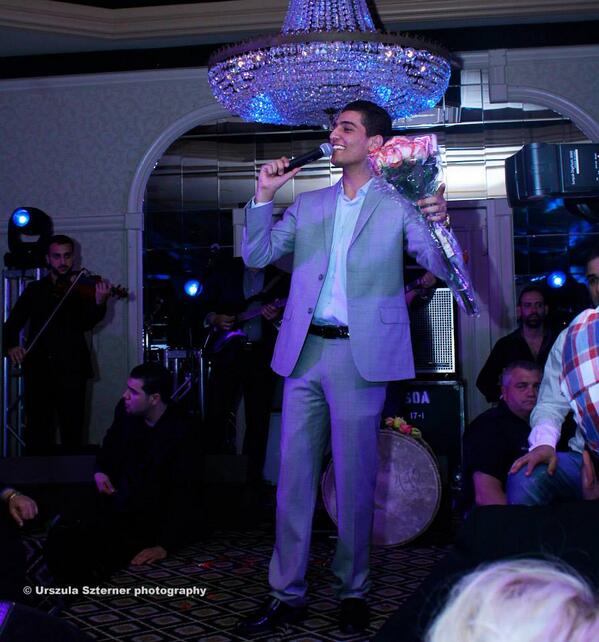 bouhayat's tweet photo. #محمد_عساف حفل شيكاغو http://t.co/7W6Q53Oypn