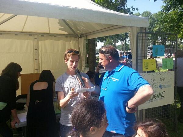 mohamedmaafri's tweet photo. Le CMJ en action à la fête du ramiers ! http://t.co/oNRzWEEXUU