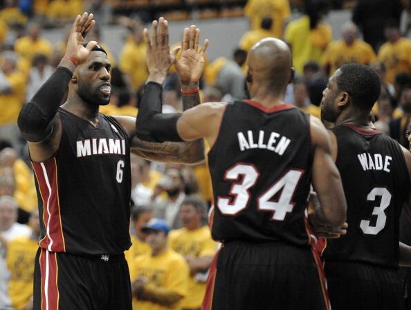 "When it was money time it was <a href="/DwyaneWade/">DWade</a> who took over. This is what he does." - <a href="/stephenasmith/">Stephen A Smith</a> #HeatGetEven