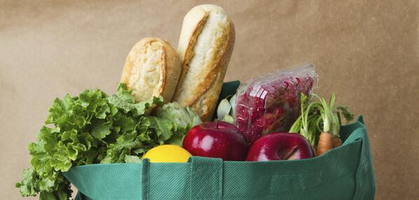 onemedical's tweet photo. Our latest offer: Get 3 months free membership &amp; we'll also donate to your local food bank. http://t.co/2tPWfIRYVM http://t.co/XOueGyPHBZ