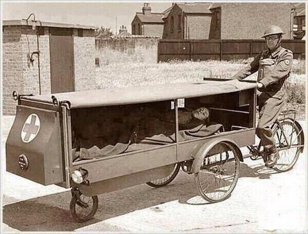 ThatIsEarth's tweet image. World's first Ambulance