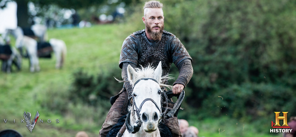 HistoryVikings's tweet photo. Take an Inside Look at the #VikingsFinale, where Ragnar finally claimed his throne. http://t.co/QDUP93a5ug http://t.co/k6qnZJoAy9