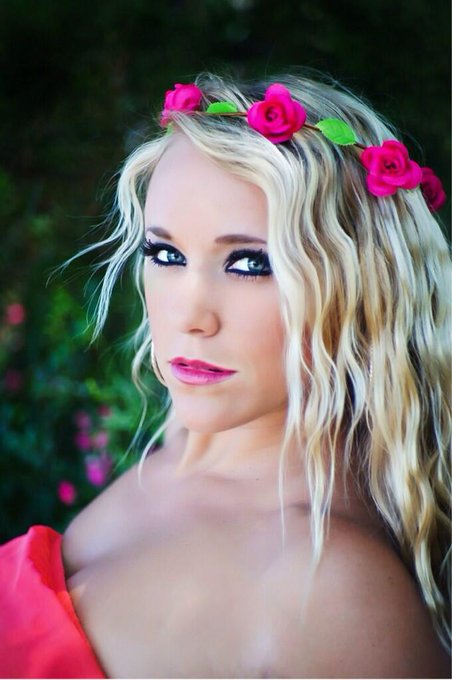 Still one of my all time favorite head shots http://t.co/n2ExptB6FS