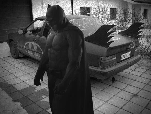 Sad Batman (@BatmanIsSad) / Twitter