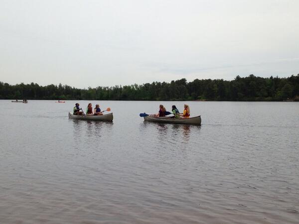 Kcookmfs's tweet photo. Fifth grade canoeing on Lake Oswego in Chatsworth, NJ. @mfsfox http://t.co/xWITSGFZKz