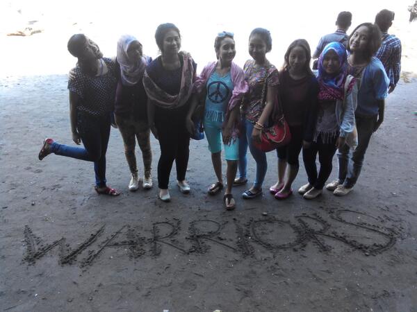 Warriors4S's tweet photo. Ini cuma beberapa. Sisanya lagi pada main aer disebrang;D http://t.co/oXqSZIDzqi