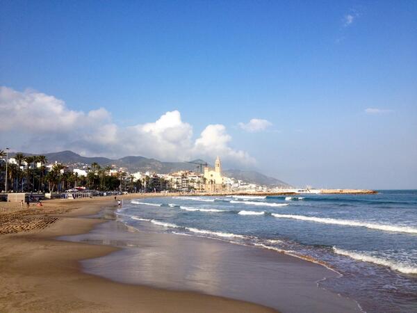 danae's tweet image. Pit stop.