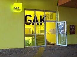 dailygak tweet picture