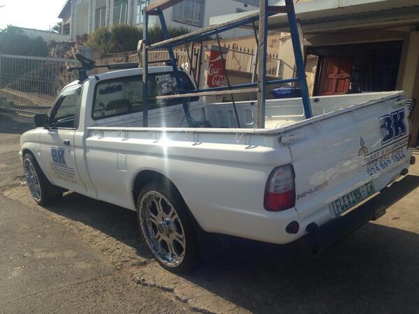 ssb031's tweet photo. Even @ wrk I'm still FLEXINN...#22zonmyride http://t.co/pwSJeGTQlg