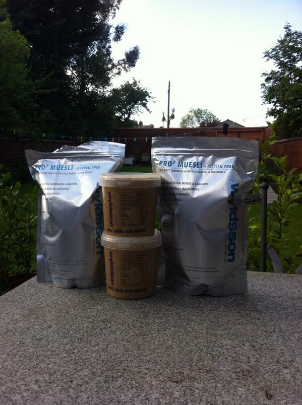 Thank you @wyldsson for a speedy deliver. Couldn't help cracking into the muesli before taking the picture.