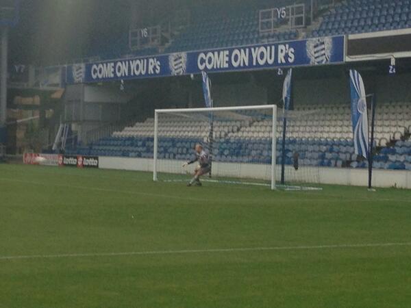 FootballAid's tweet image. GOAL: 4-3 here after 39mins, as #QPR H10 @AJH_Worksupport slots home a penalty with ease. #FootballAid14