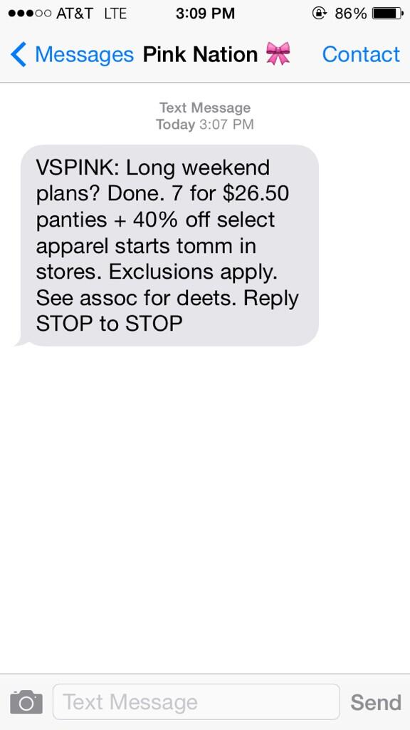 LoveyyBug's tweet photo. my day just got 10000000000 times better 🎀 @VSPINK http://t.co/mGCZpDWqK3
