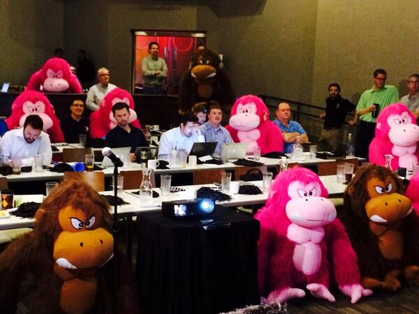 Denver thanks everyone for a great presales CONF..  Check out how hard the recruits are working!! #vSEconf