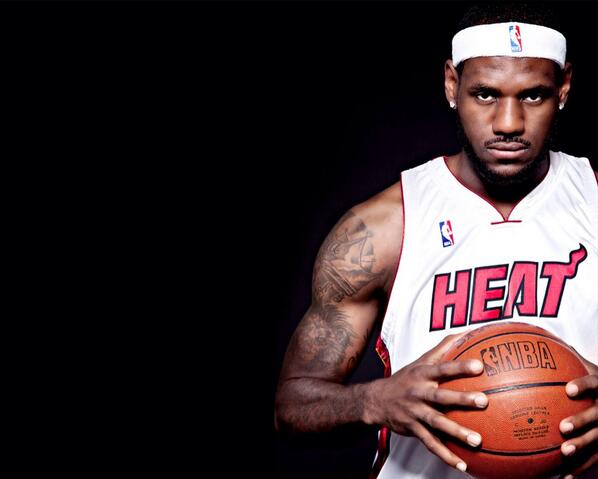 TCDABST_6_'s tweet photo. Lebron James is a stud @KingJames  #StriveForGreatness http://t.co/wZEo99wsOB