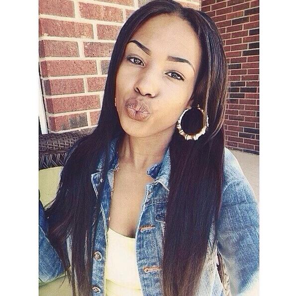 BadBlackGirls's tweet photo. Lisa 😍😘 http://t.co/B7SCr03DpX