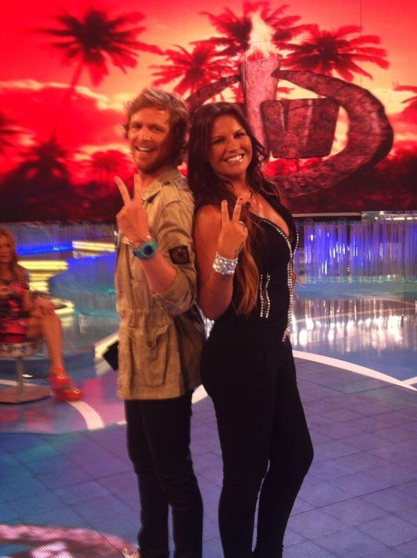 KatiaAveiro's tweet photo. Katia na Gala de Superviventes com @AlvarodelaLama http://t.co/erOS2OIe2i