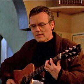 ExWatcherGiles's tweet photo. *Pulls out his guitar and sits down on the TL* What about a song? http://t.co/2dv6vYQrmd
