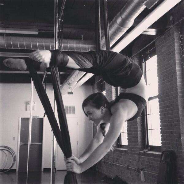 InvertedArt's tweet image. #boston looking for #event #entertainment hire @InvertedArt #weddings #clubs #parties #galas &amp;amp; more #aerialist #dance