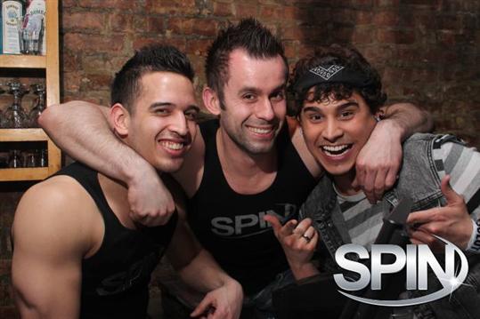 Come celebrate this awesome weather @ #DOLLARDRINK night with the #SPIN crew tonight. It will be everything.
