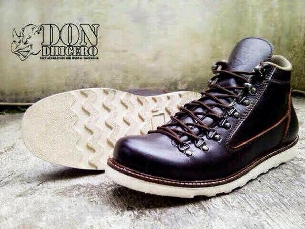 RockOLshop's tweet photo. Donchi millenium brown size 40-44 | 340k | minat ? Sms/WA: 08812052492 PIN : 76A45BC1 | IG: RockFashionIndonesia http://t.co/Dv99suy8xv