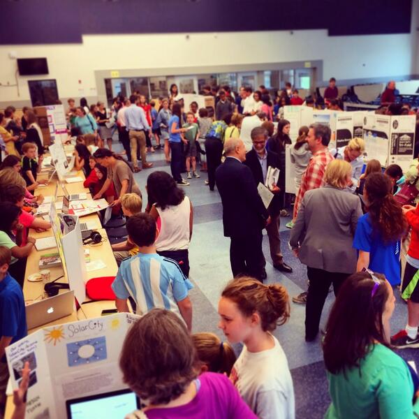 DealVikings's tweet image. 7th graders display their utopia projects to proud parents. Huge thanks to the ELA teachers! #IBDesignCycle