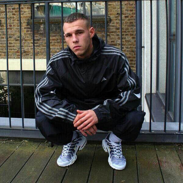 whipd4sneaks's tweet photo. "@RandomHotChavs: #RandomHotChavs - http://t.co/97CJJxIXRn" i love me some chavs.