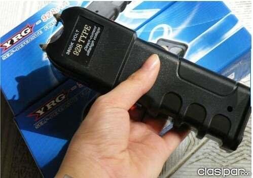 DISTRIBUIDORAV9's tweet photo. LinternaTáctica Pistola Con Choque Eléctrico ideal para defensa personal
de oferta en sus tres modelos http://t.co/BvEFlnBbN0