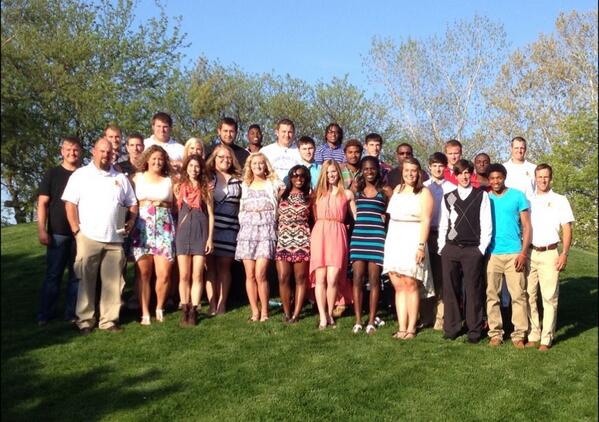 krutledge7's tweet photo. Pretty good looking group at NCAA Outdoor Nationals! http://t.co/LVNDA5uxdQ