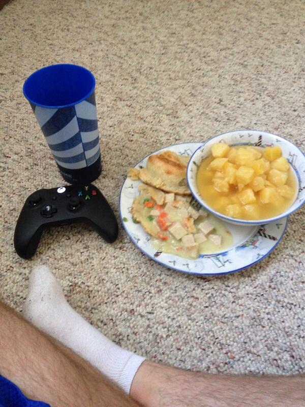 wjoffill's tweet photo. A dinner fit for a king http://t.co/6J4ccGfpmJ