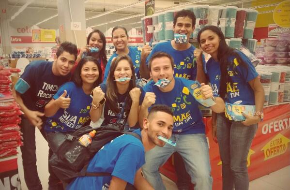 Vinicius_Dutra's tweet photo. Extra! 
@Pillmann_TSPI @ThiereThiere @alinedutrasp @moraespacheco74 @miriammatimoto @LucieneMesquit4 @AnaMarquesGV http://t.co/g6AnwV1IRg