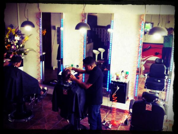 ElImperioBarber's tweet photo. Los esperamos a todo #lima #peru #yosoy @Studio92 @adolfobolivar4. @CachoMakeUp @galdosoficial. @arremar @ElMiyashiro http://t.co/5dXcyYoIyl
