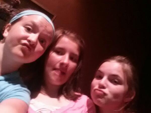 mbollinger90's tweet image. Selfie at #BIGWED @TeensNTriumph