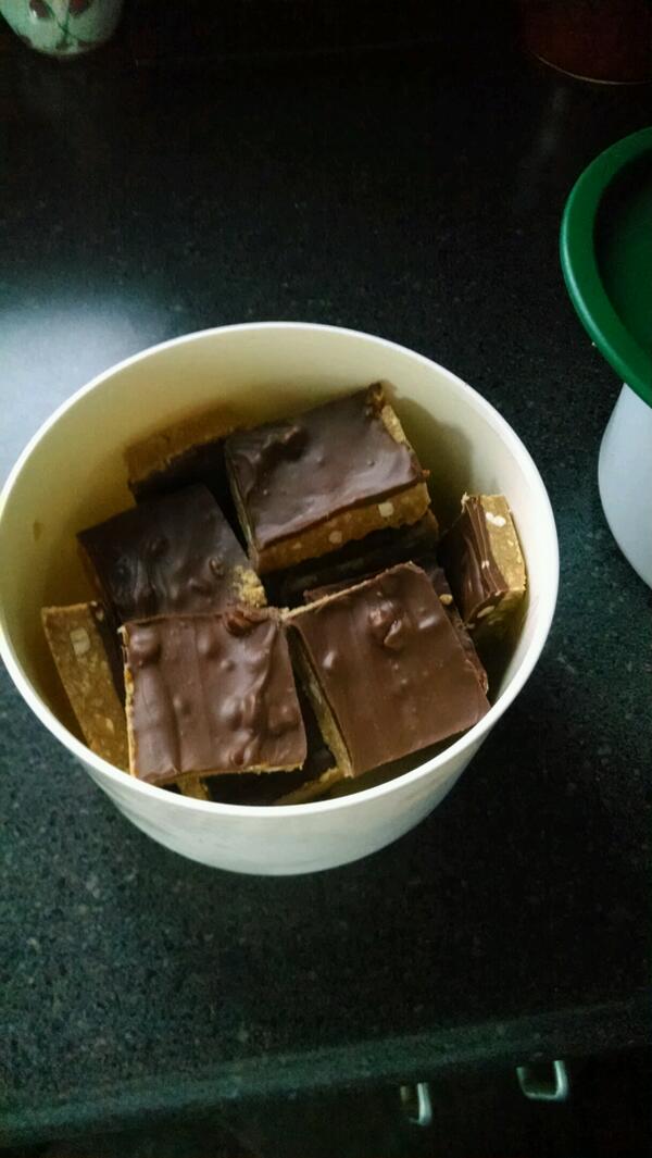 dreyer88's tweet photo. Grandmas tub of bars gets me every time http://t.co/3Exln79Fan