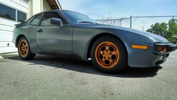 HighlineDips's tweet photo. Finished this 944 up today. Stormcloud Gray Pearl with Copper wheels. http://t.co/iZTNKhl5U5