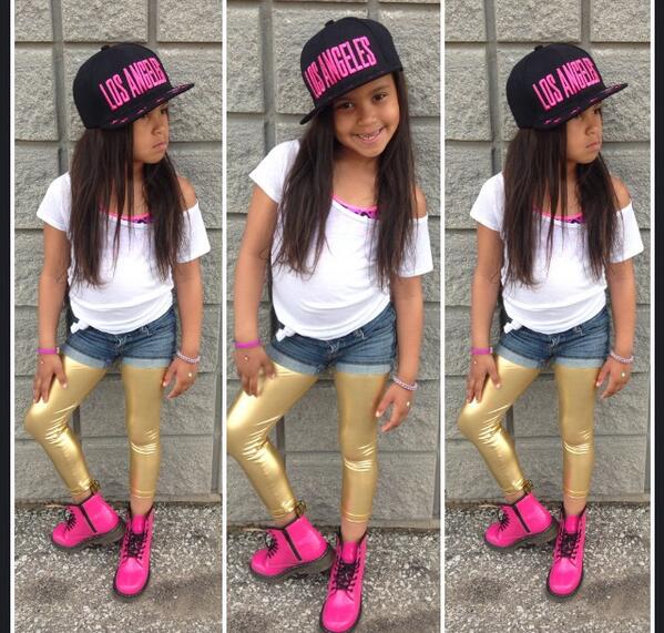 ItsMe_StephB's tweet photo. Feeling #FIERCE! ✌️ http://t.co/V9HudO1m5k