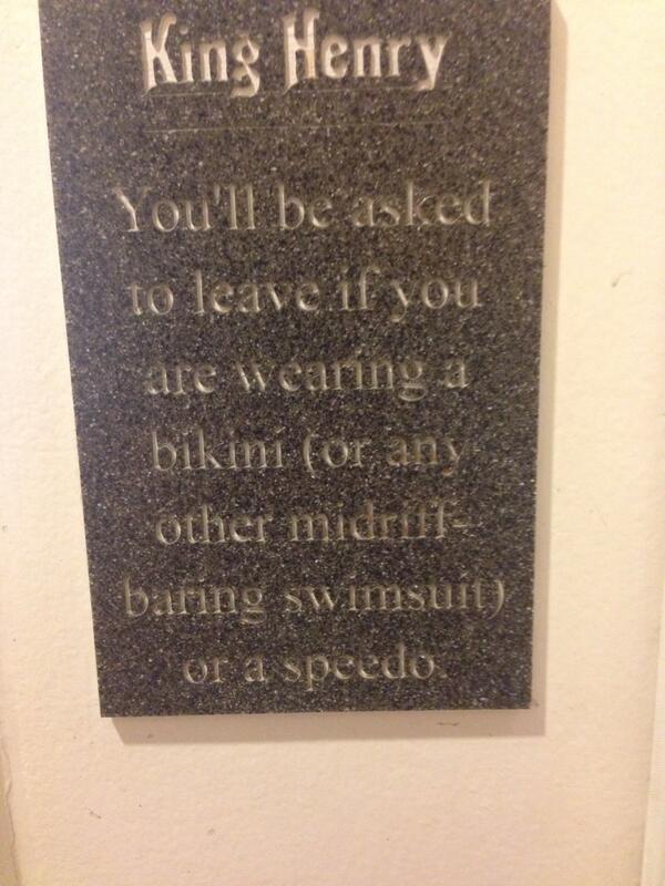 Kblueb_359's tweet photo. Totally broke the rules at BYU 😬 http://t.co/UKL1omGOQh
