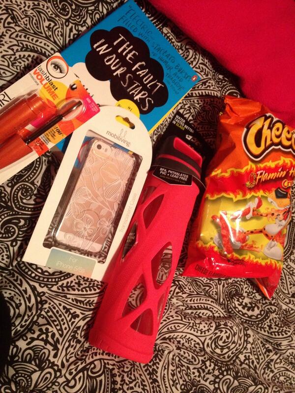 jasminevalless's tweet image. Impulse items... 👌😍 #targetaddict