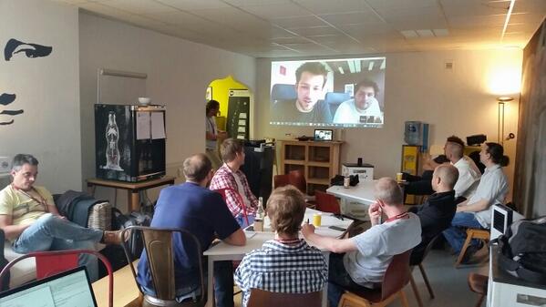 odladm's tweet photo. Welcome @WalkingLab to our meetup hangout! \o/ http://t.co/YmiuZNrUB6