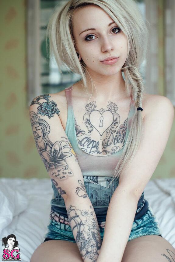 Pansynbg's tweet photo. See more on: http://t.co/rS29re3HI1
public Amateur &amp;amp; voyeur Erotica By twistedworlds #ass #girls #tattoo #tgitts http://t.co/JkkB0GyXge
