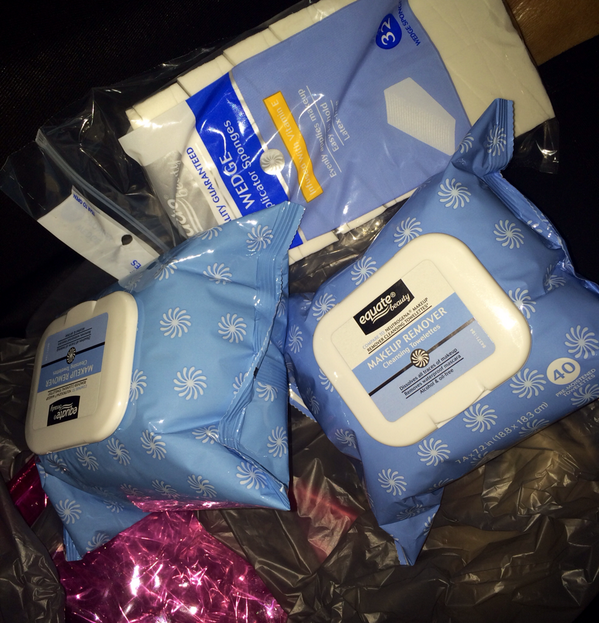 xobeewade's tweet photo. Had to run out at 2am to get these. Lol smh. #muastruggles http://t.co/9yOJApqmhP