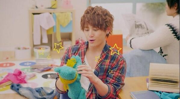 ymd_arar's tweet photo. こういう幼稚園児いますよね。 http://t.co/x4mxXff6yK